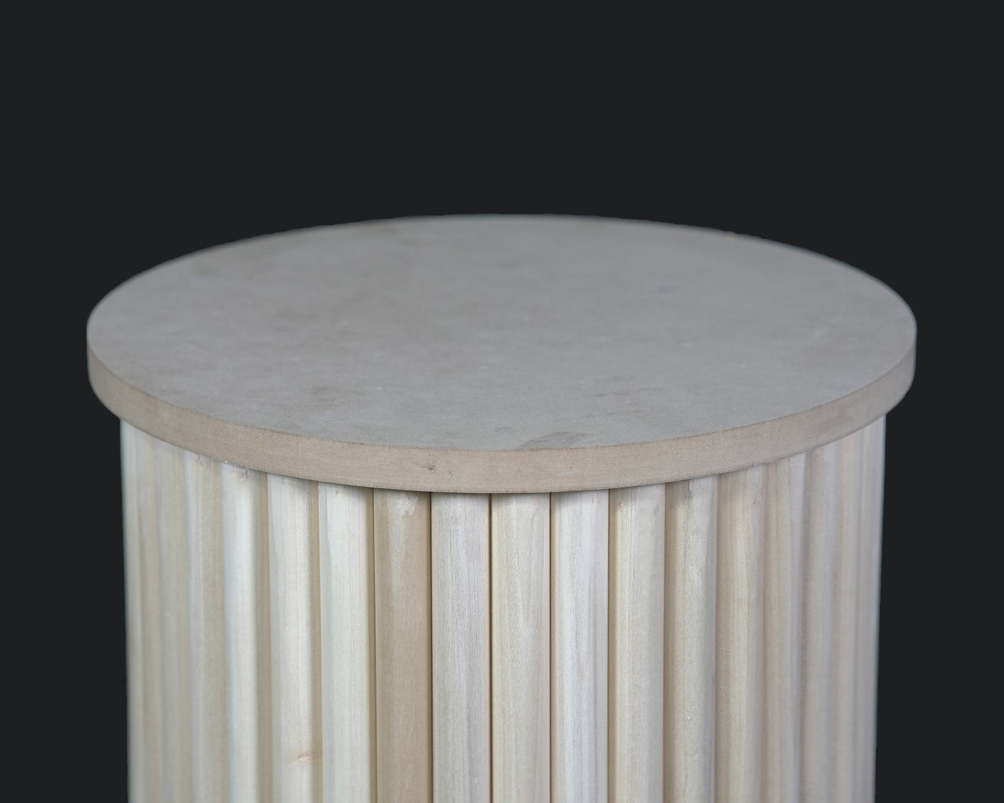 cake stand
